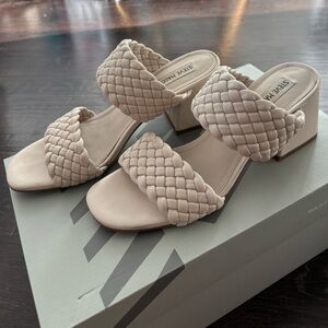 Steve Madden Daphne Sandals in Size 8.5 White Braided Heeled Sandal